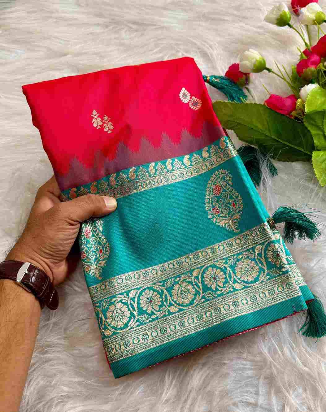 Vv-22 By Fashid Wholesale 01 To 06 Series Indian Traditional Wear Collection Beautiful Stylish Fancy Colorful Party Wear & Occasional Wear Heavy Katan Silk Sarees At Wholesale Price