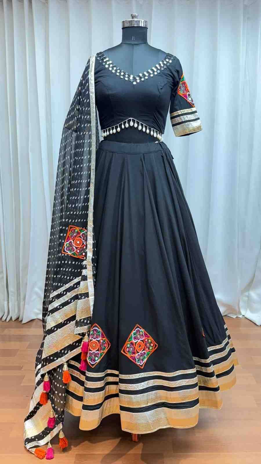 Raas Vol-19 By Shubhkala 11001 To 11006 Series Navratri Wear Collection Beautiful Stylish Colorful Fancy Party Wear & Occasional Wear Viscose Rayon Lehengas At Wholesale Price