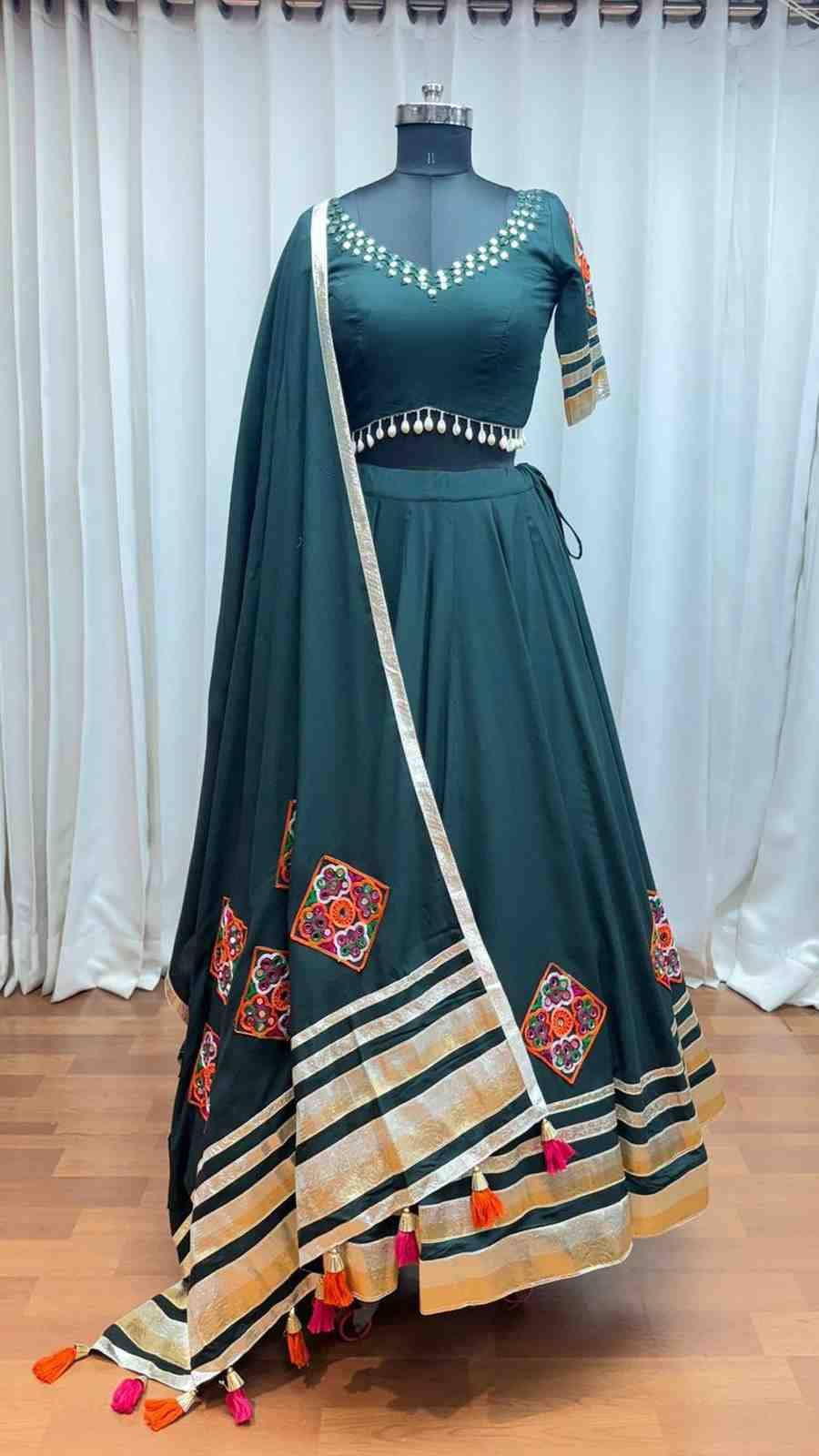 Raas Vol-19 By Shubhkala 11001 To 11006 Series Navratri Wear Collection Beautiful Stylish Colorful Fancy Party Wear & Occasional Wear Viscose Rayon Lehengas At Wholesale Price
