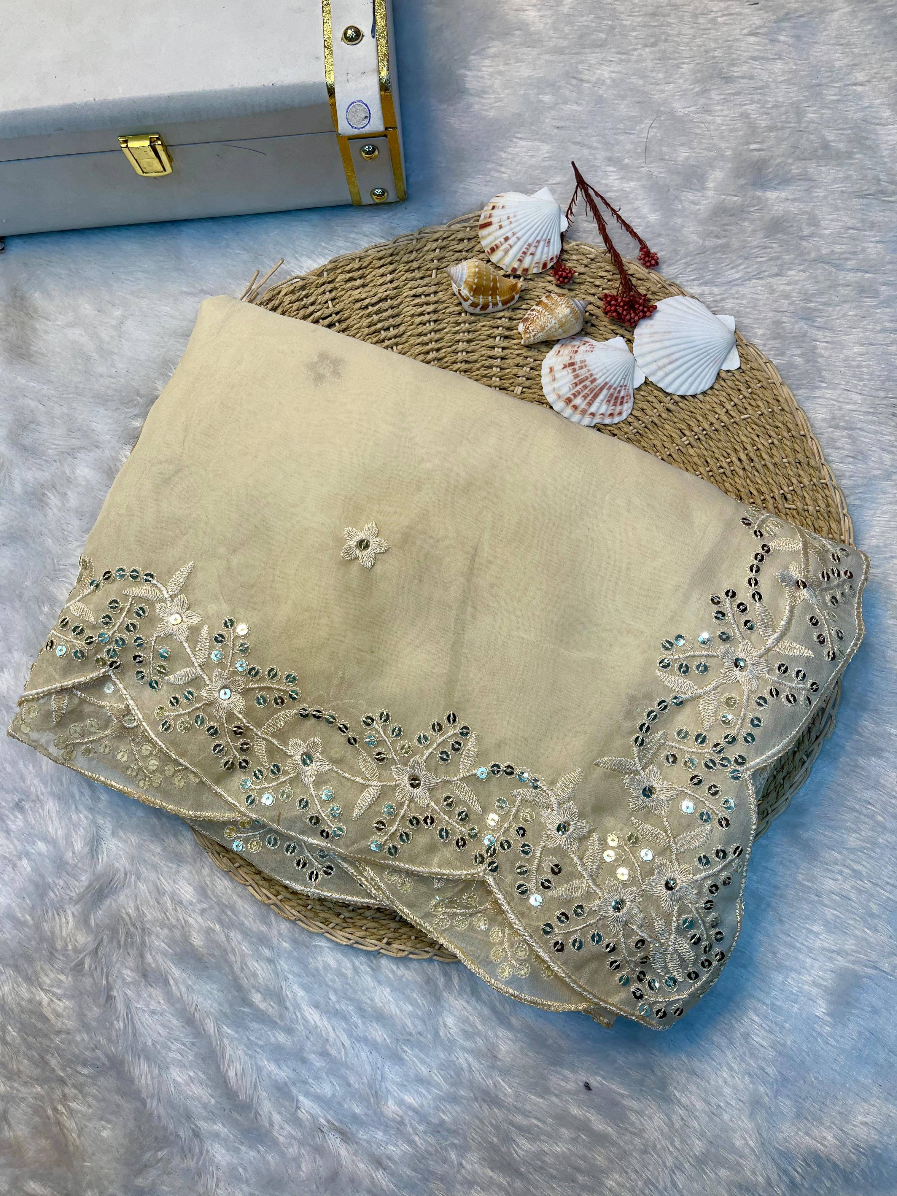 Vs-Lalita By Fashid Wholesale 01 To 10 Series Indian Traditional Wear Collection Beautiful Stylish Fancy Colorful Party Wear & Occasional Wear Soft Organza Sarees At Wholesale Price