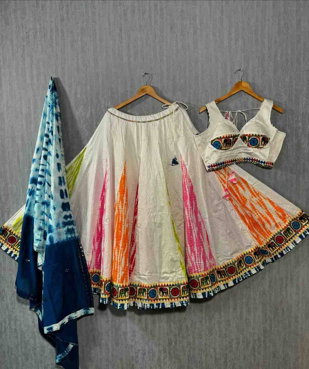 Ah-07 By Fashid Wholesale Navratri Wear Collection Beautiful Stylish Colorful Fancy Party Wear & Occasional Wear Pure Cotton Batik Print Lehengas At Wholesale Price