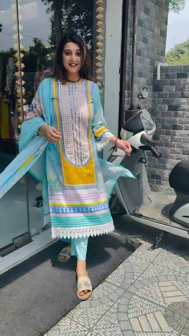 Kl-33 By Fashid Wholesale 01 To 02 Series Beautiful Suits Colorful Stylish Fancy Casual Wear & Ethnic Wear Heavy Muslin Cotton Dresses At Wholesale Price