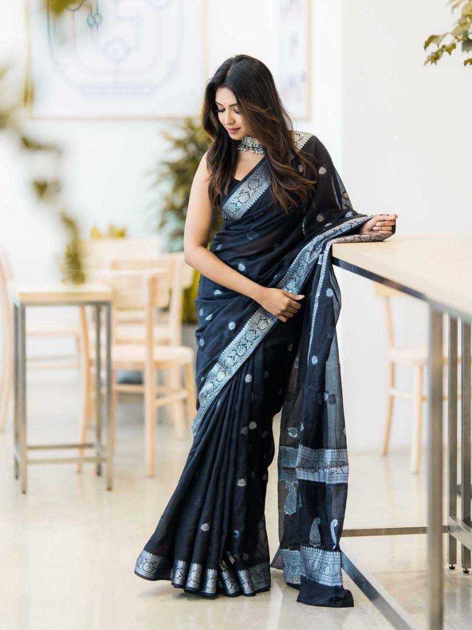Lc-551 By Fashid Wholesale Indian Traditional Wear Collection Beautiful Stylish Fancy Colorful Party Wear & Occasional Wear Soft Linen Slab Attractive Sarees At Wholesale Price