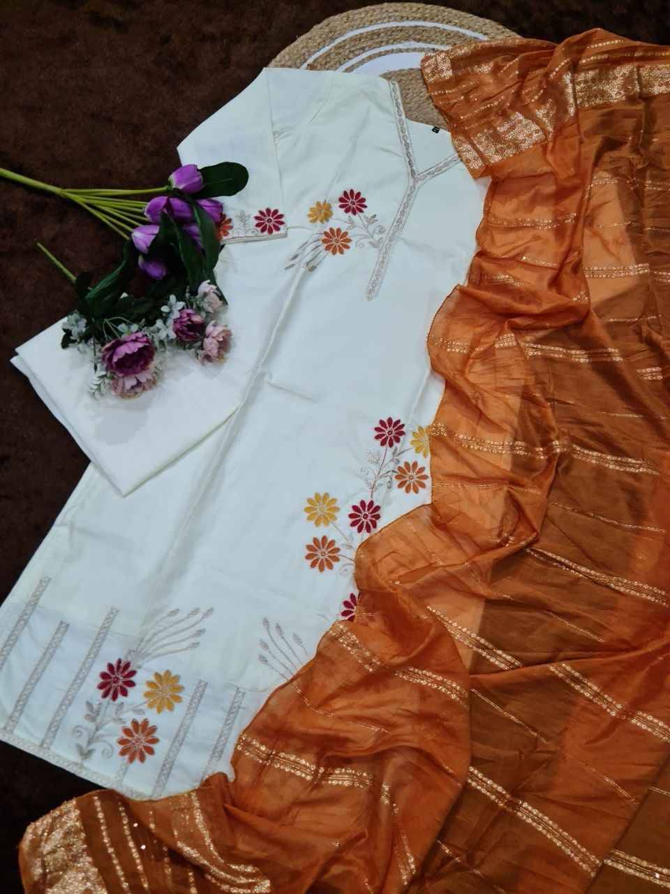 Dc-Kasturi By Fashid Wholesale Designer Suits Collection Beautiful Stylish Fancy Colorful Party Wear & Occasional Wear Cotton Silk Dresses At Wholesale Price
