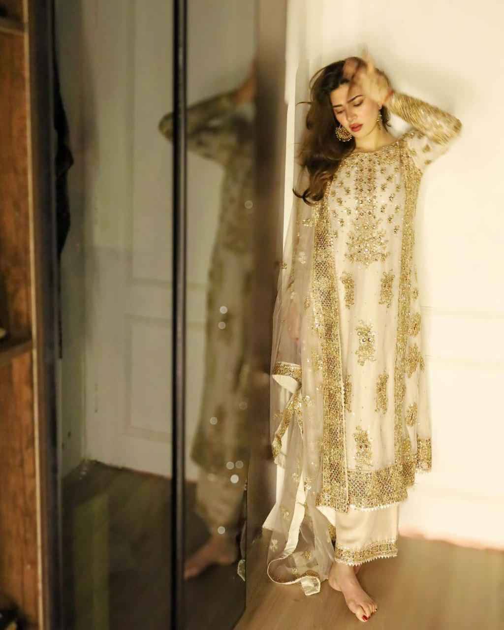 Zd-5050 By Fashid Wholesale 01 To 02 Series Beautiful Colorful Fancy Wedding Collection Occasional Wear & Party Wear Heavy Faux Georgette Dresses At Wholesale Price