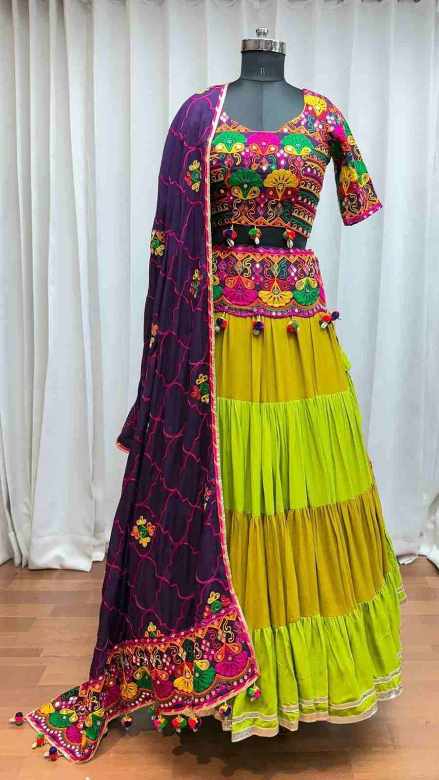 Raas Vol-21 By Shubhkala 11021 To 11023 Series Navratri Wear Collection Beautiful Stylish Colorful Fancy Party Wear & Occasional Wear Viscose Cotton Lehengas At Wholesale Price