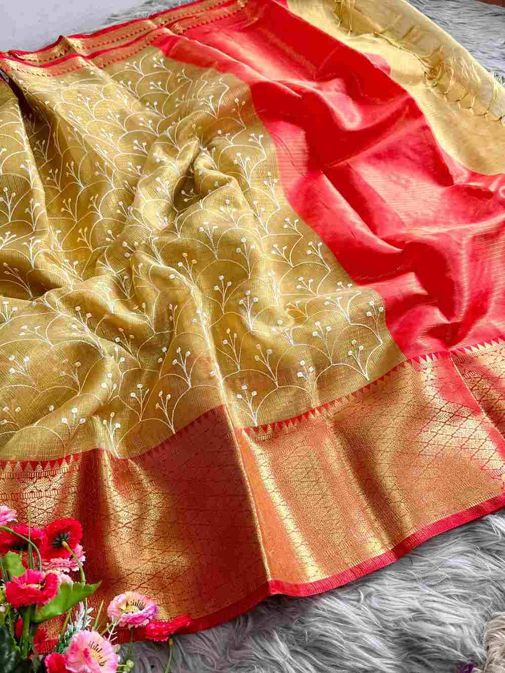 Vv-26 By Fashid Wholesale Indian Traditional Wear Collection Beautiful Stylish Fancy Colorful Party Wear & Occasional Wear Tissue Silk Sarees At Wholesale Price
