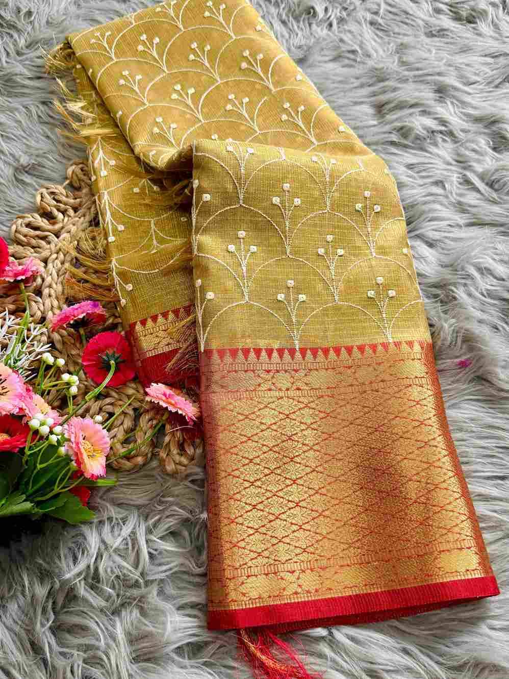 Vv-26 By Fashid Wholesale Indian Traditional Wear Collection Beautiful Stylish Fancy Colorful Party Wear & Occasional Wear Tissue Silk Sarees At Wholesale Price