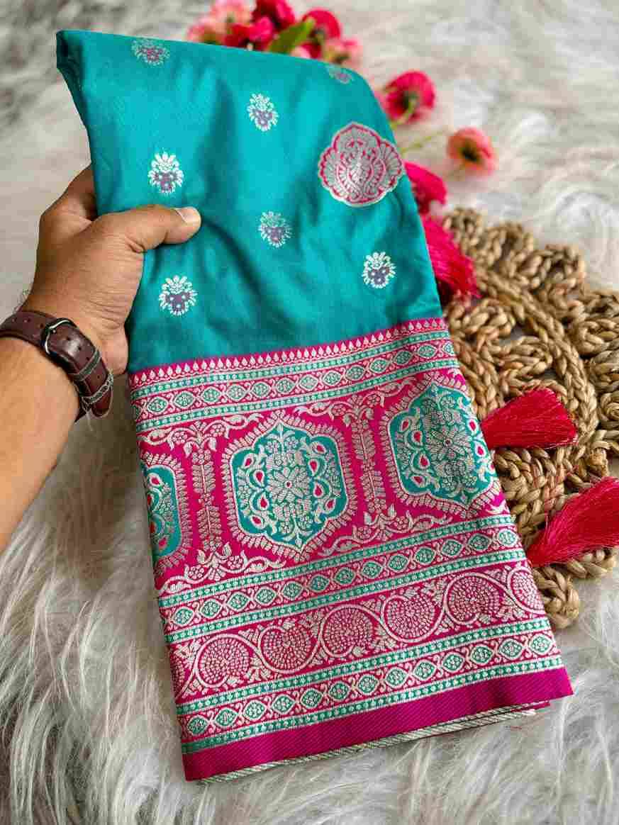 Vv-27 By Fashid Wholesale 01 To 08 Series Indian Traditional Wear Collection Beautiful Stylish Fancy Colorful Party Wear & Occasional Wear Banarasi Silk Sarees At Wholesale Price