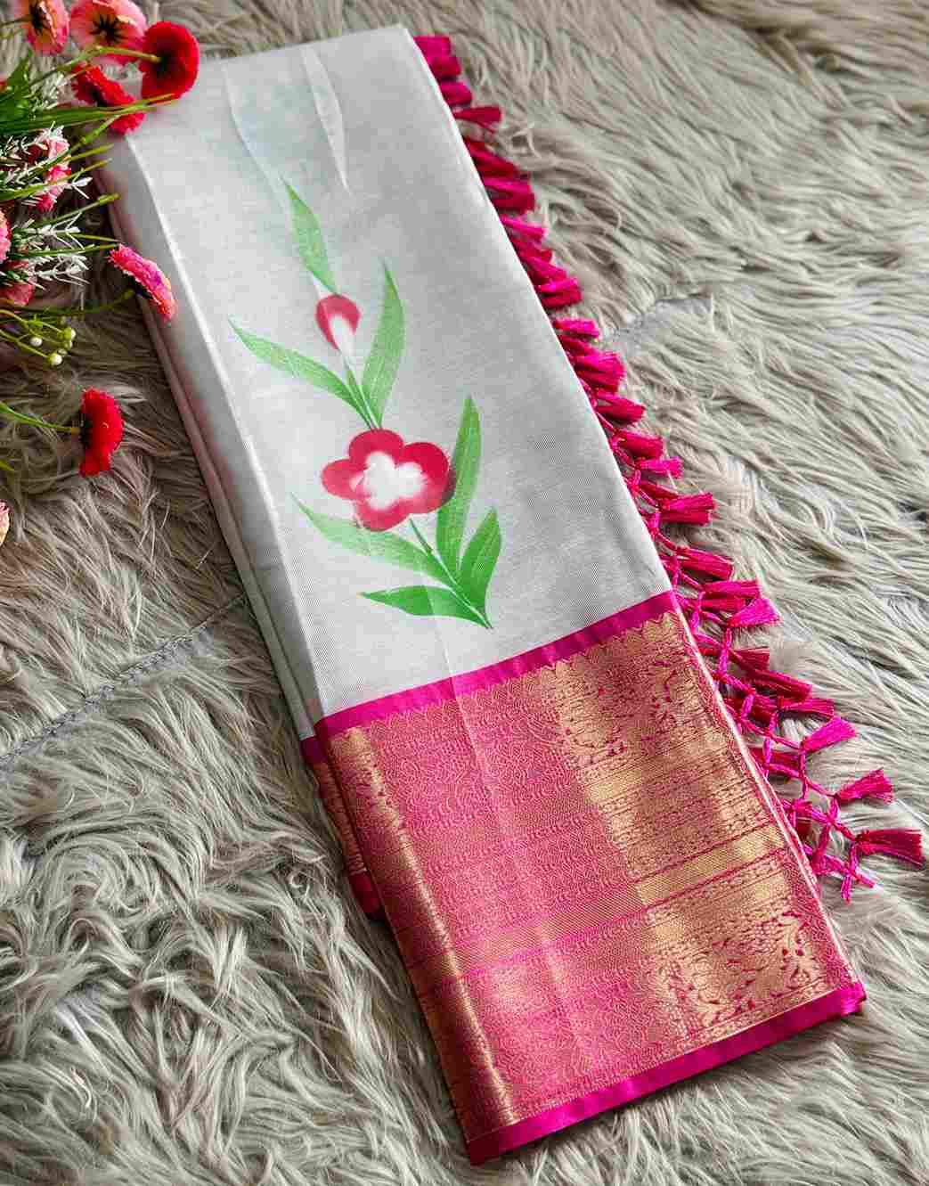 Vv-28 By Fashid Wholesale 01 To 03 Series Indian Traditional Wear Collection Beautiful Stylish Fancy Colorful Party Wear & Occasional Wear Tissue Silk Sarees At Wholesale Price
