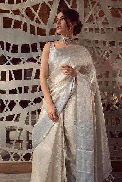 Vv-29 By Fashid Wholesale Indian Traditional Wear Collection Beautiful Stylish Fancy Colorful Party Wear & Occasional Wear Tissue Silk Sarees At Wholesale Price