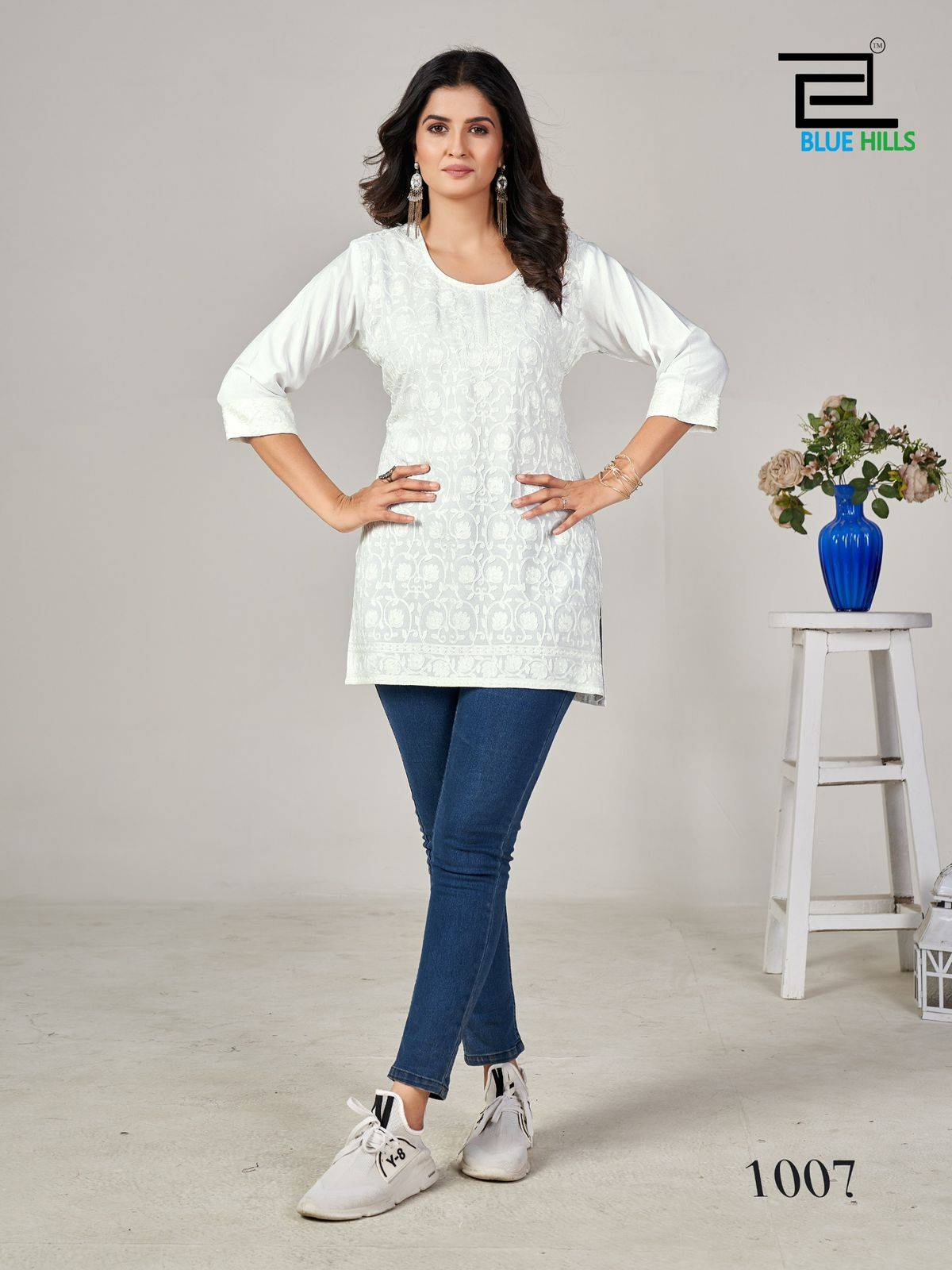Chikankari By Kaamiri 1001 To 1006 Series Designer Stylish Fancy Colorful Beautiful Party Wear & Ethnic Wear Collection Heavy Rayon Tops At Wholesale Price