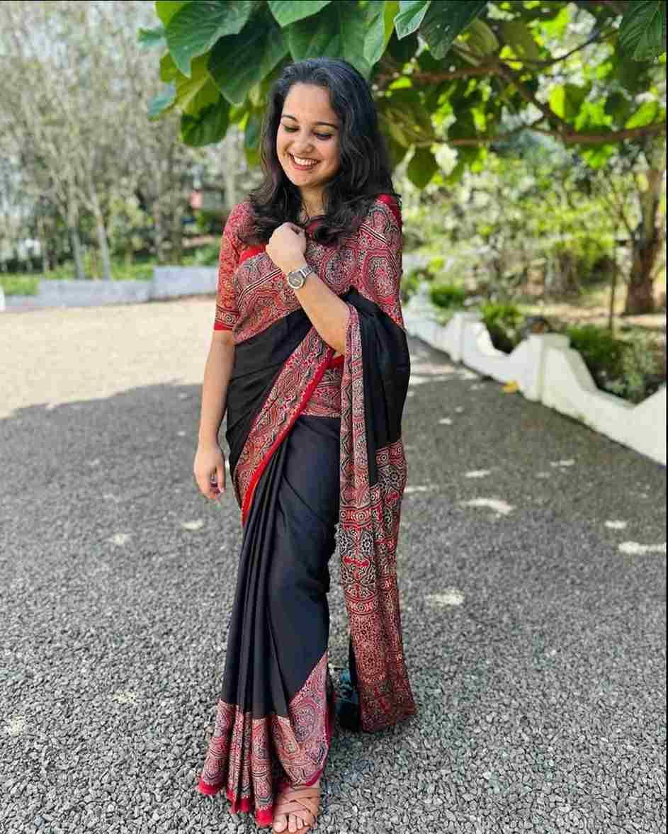 Pc-25 By Fashid Wholesale 01 To 12 Series Indian Traditional Wear Collection Beautiful Stylish Fancy Colorful Party Wear & Occasional Wear Model Silk Sarees At Wholesale Price