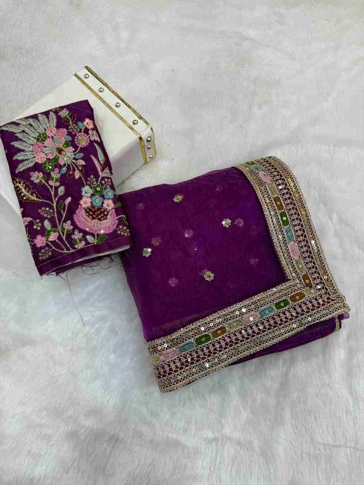 Vs-Gulmor By Fashid Wholesale 01 To 04 Series Indian Traditional Wear Collection Beautiful Stylish Fancy Colorful Party Wear & Occasional Wear Pure Organza Silk Sarees At Wholesale Price