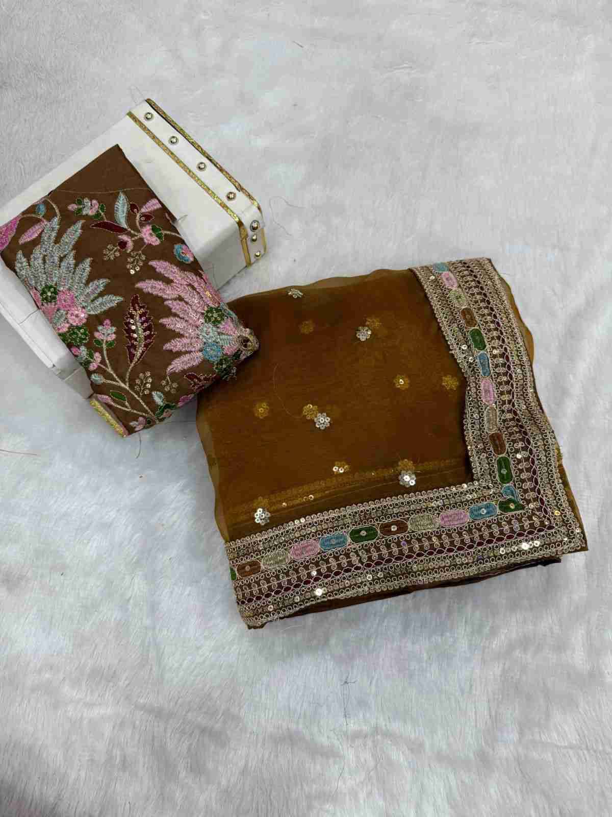 Vs-Gulmor By Fashid Wholesale 01 To 04 Series Indian Traditional Wear Collection Beautiful Stylish Fancy Colorful Party Wear & Occasional Wear Pure Organza Silk Sarees At Wholesale Price