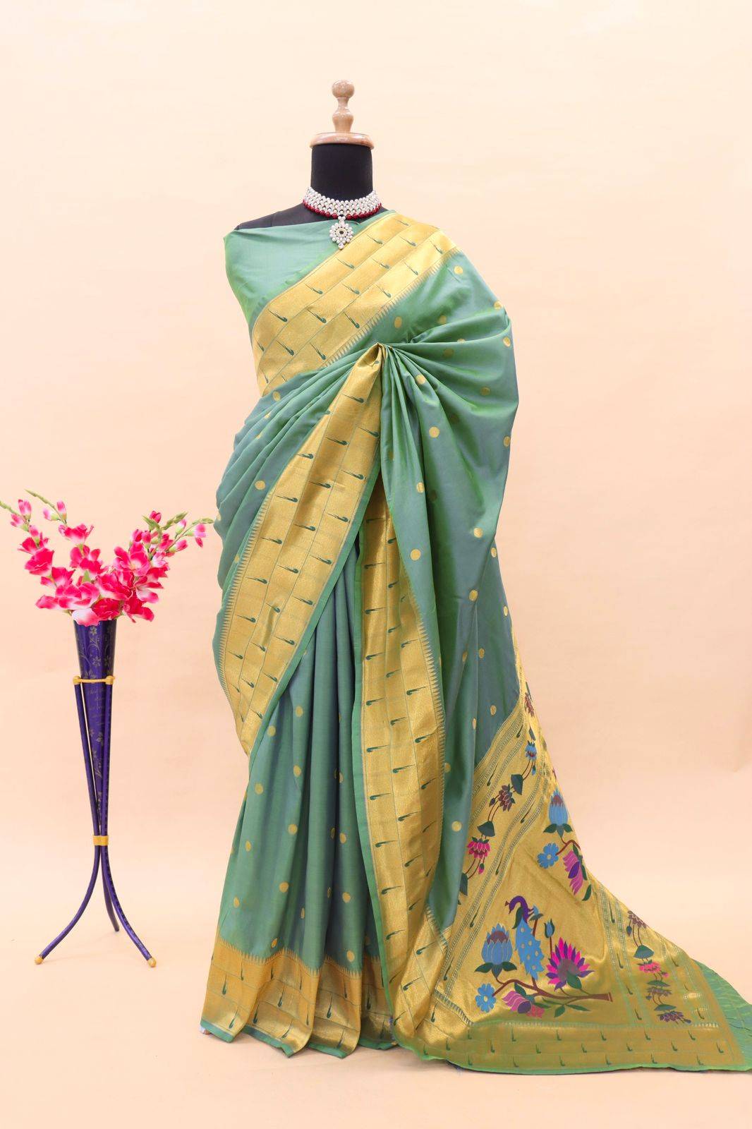 Pt-Avantika By Fashid Wholesale 01 To 09 Series Indian Traditional Wear Collection Beautiful Stylish Fancy Colorful Party Wear & Occasional Wear Paithani Pure Silk Sarees At Wholesale Price
