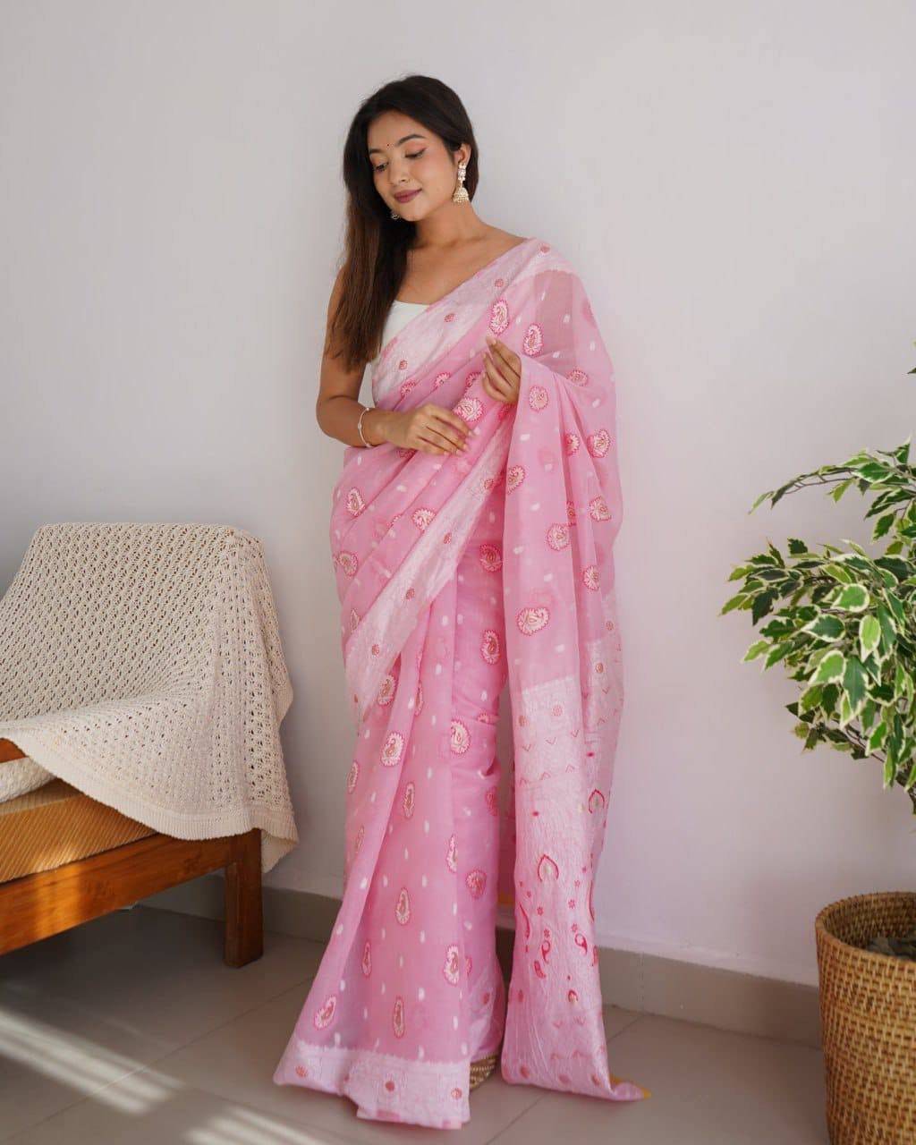 Lc-618 By Fashid Wholesale 01 To 04 Series Indian Traditional Wear Collection Beautiful Stylish Fancy Colorful Party Wear & Occasional Wear Linen Cotton Sarees At Wholesale Price