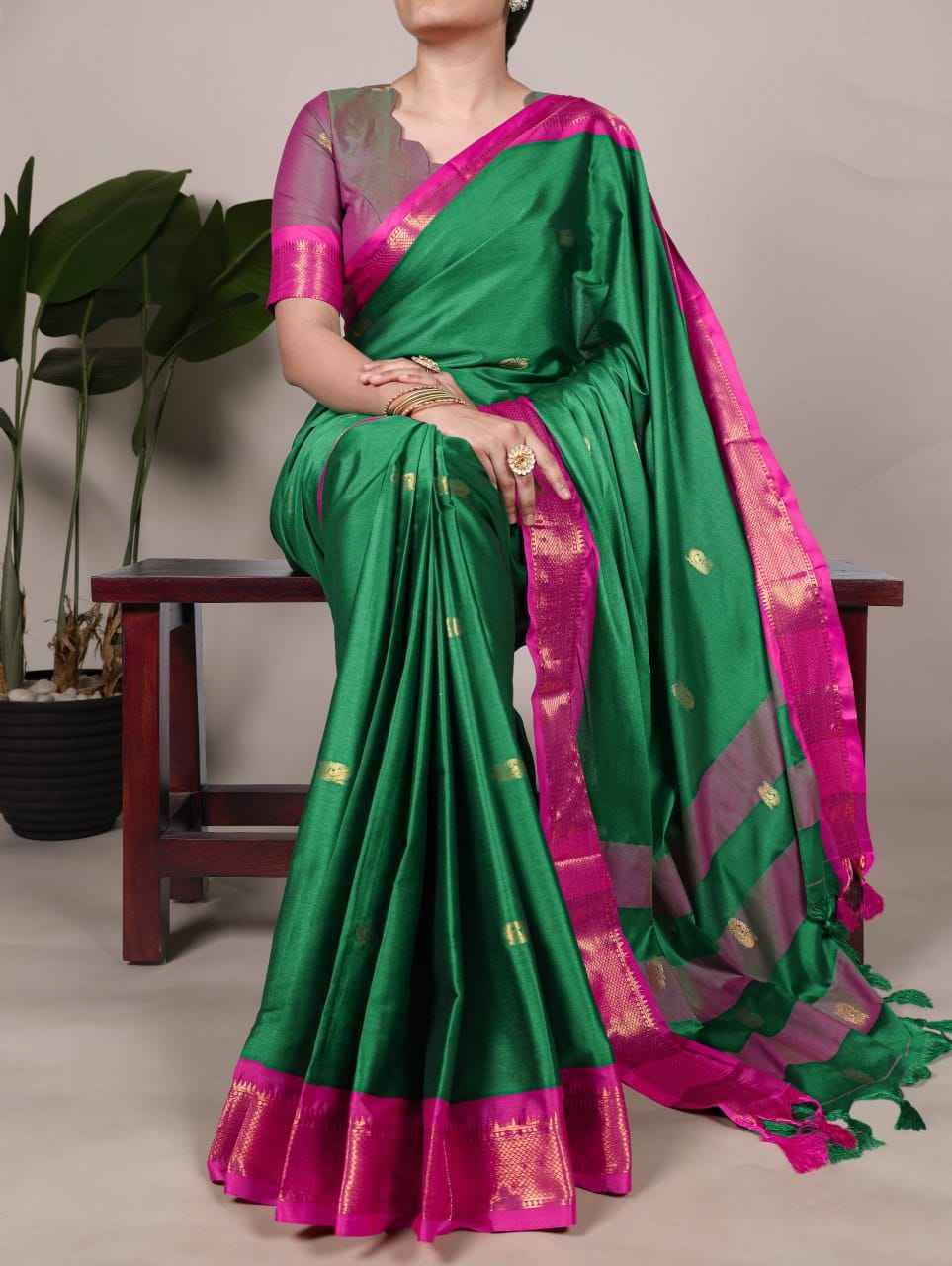 7406 By Fashid Wholesale 7406-A To 7406-D Series Indian Traditional Wear Collection Beautiful Stylish Fancy Colorful Party Wear & Occasional Wear Cotton Silk Sarees At Wholesale Price