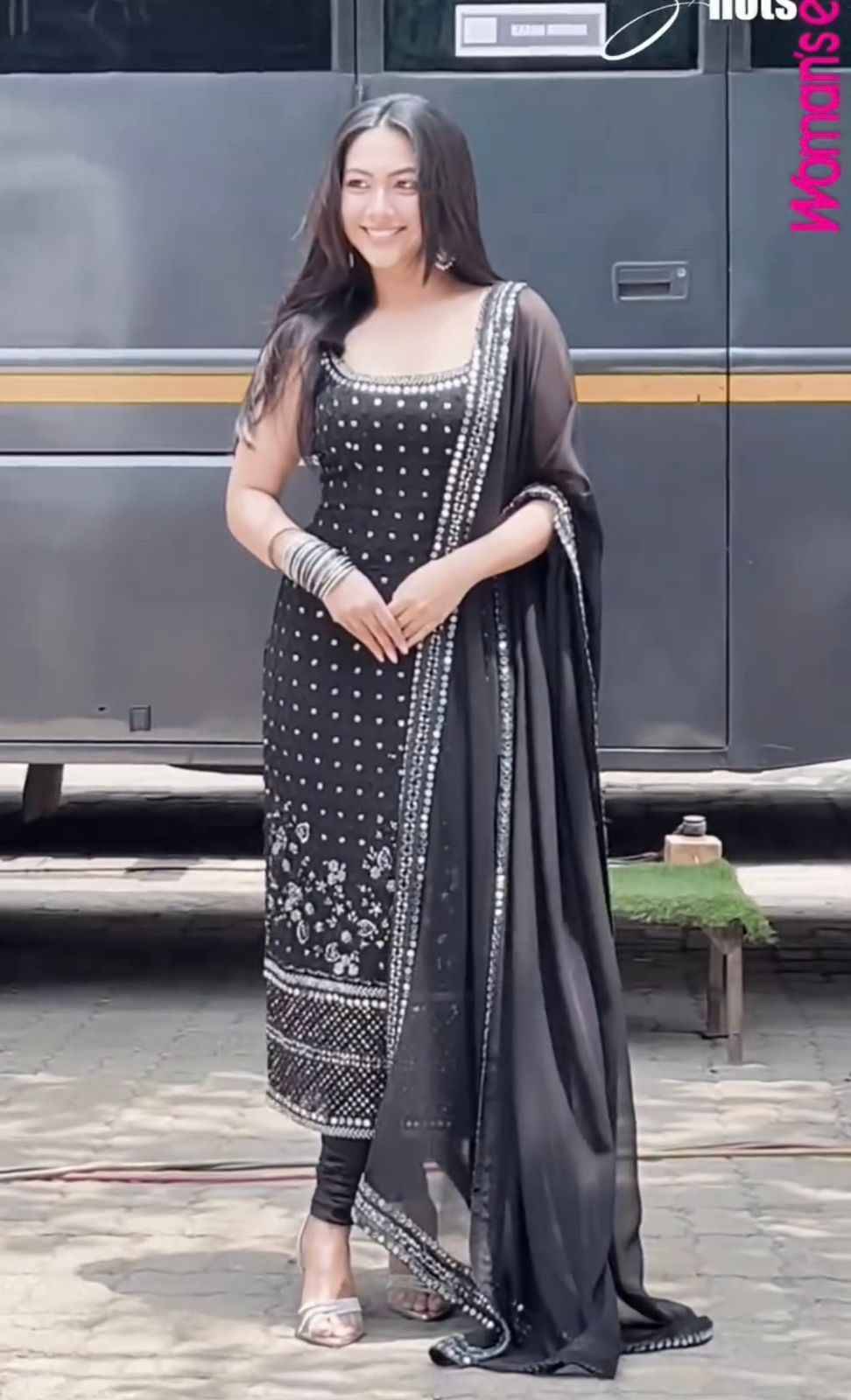 R-5912 By Fashid Wholesale Beautiful Suits Stylish Fancy Colorful Party Wear & Occasional Wear Faux Georgette Dresses At Wholesale Price