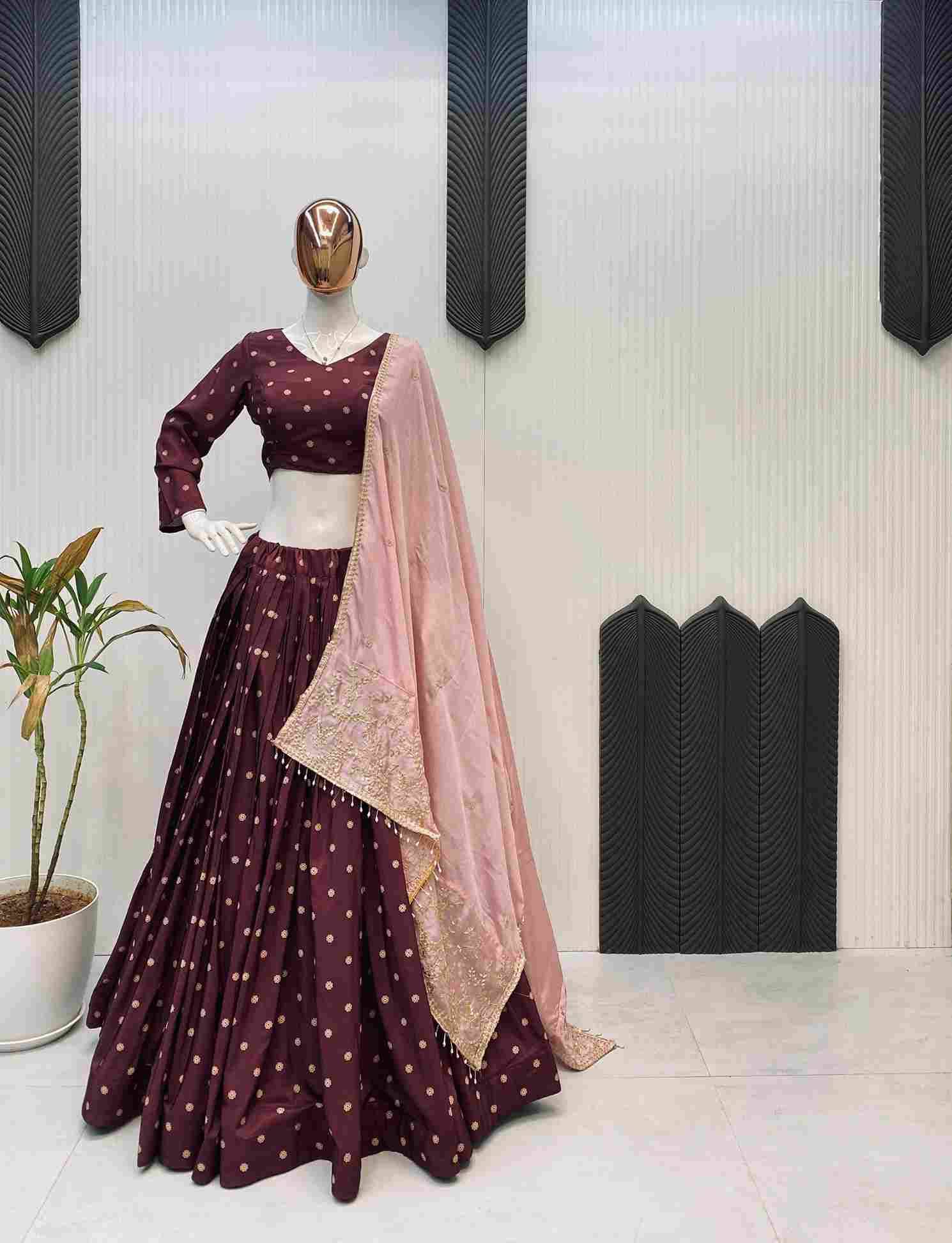 Le-643 By Fashid Wholesale Navratri Wear Collection Beautiful Stylish Colorful Fancy Party Wear & Occasional Wear Polly Rayon Lehengas At Wholesale Price