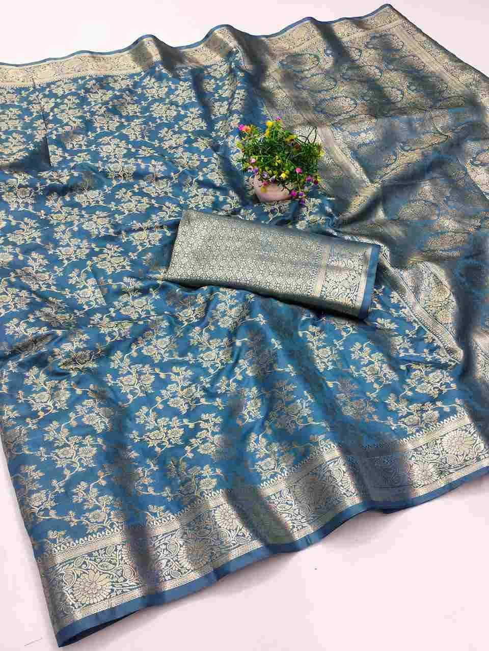 Ab-105 By Fashid Wholesale 01 To 04 Series Indian Traditional Wear Collection Beautiful Stylish Fancy Colorful Party Wear & Occasional Wear Pure Mercerized Soft Silk Sarees At Wholesale Price