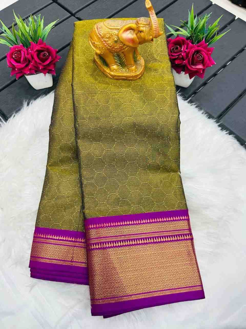 Ab-106 By Fashid Wholesale 01 To 10 Series Indian Traditional Wear Collection Beautiful Stylish Fancy Colorful Party Wear & Occasional Wear Pure Mercerized Kanjivaram Silk Sarees At Wholesale Price