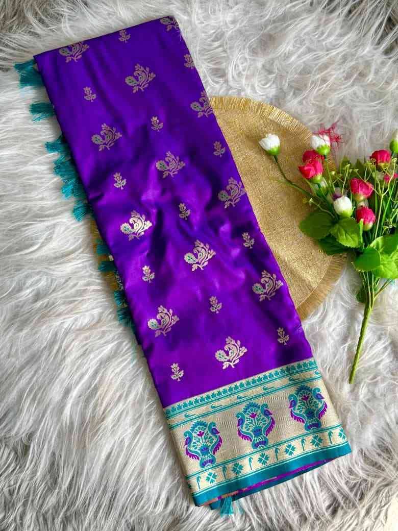 Vv-30 By Fashid Wholesale 01 To 08 Series Indian Traditional Wear Collection Beautiful Stylish Fancy Colorful Party Wear & Occasional Wear Paithani Silk Sarees At Wholesale Price