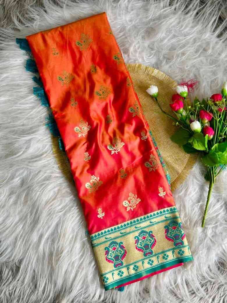 Vv-30 By Fashid Wholesale 01 To 08 Series Indian Traditional Wear Collection Beautiful Stylish Fancy Colorful Party Wear & Occasional Wear Paithani Silk Sarees At Wholesale Price