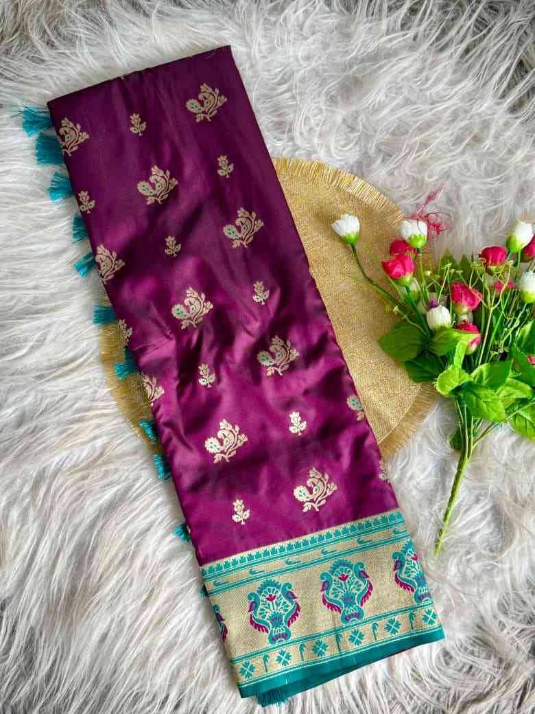 Vv-30 By Fashid Wholesale 01 To 08 Series Indian Traditional Wear Collection Beautiful Stylish Fancy Colorful Party Wear & Occasional Wear Paithani Silk Sarees At Wholesale Price