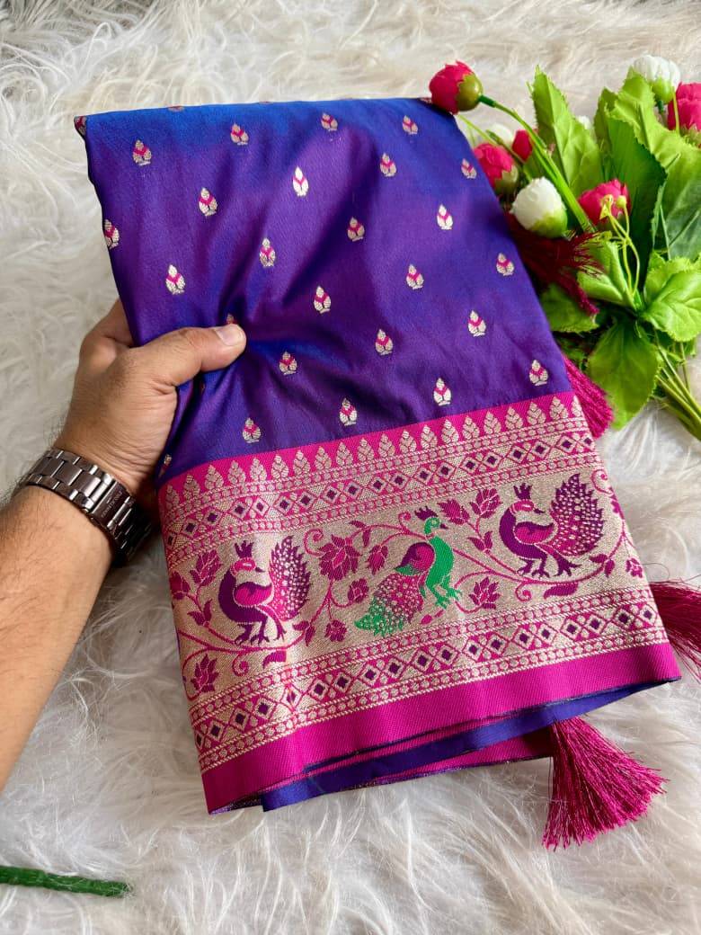 Vv-Regal By Fashid Wholesale 01 To 08 Series Indian Traditional Wear Collection Beautiful Stylish Fancy Colorful Party Wear & Occasional Wear Paithani Silk Sarees At Wholesale Price