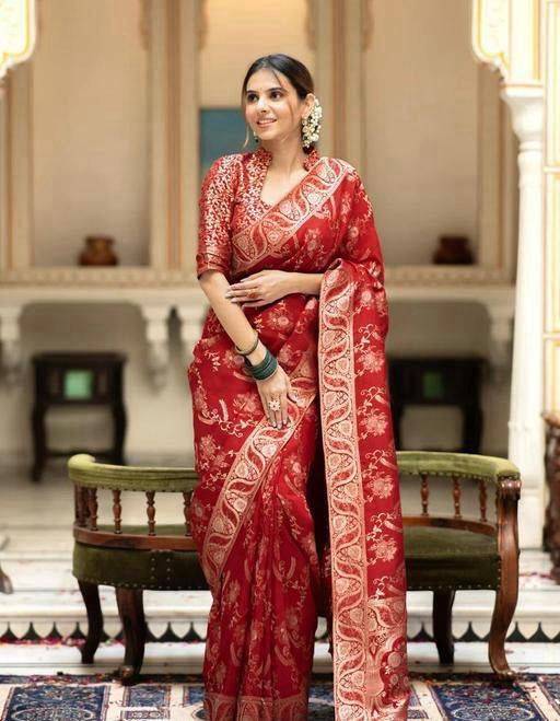 Lc-654 By Fashid Wholesale 01 To 03 Series Indian Traditional Wear Collection Beautiful Stylish Fancy Colorful Party Wear & Occasional Wear Lichi Silk Sarees At Wholesale Price
