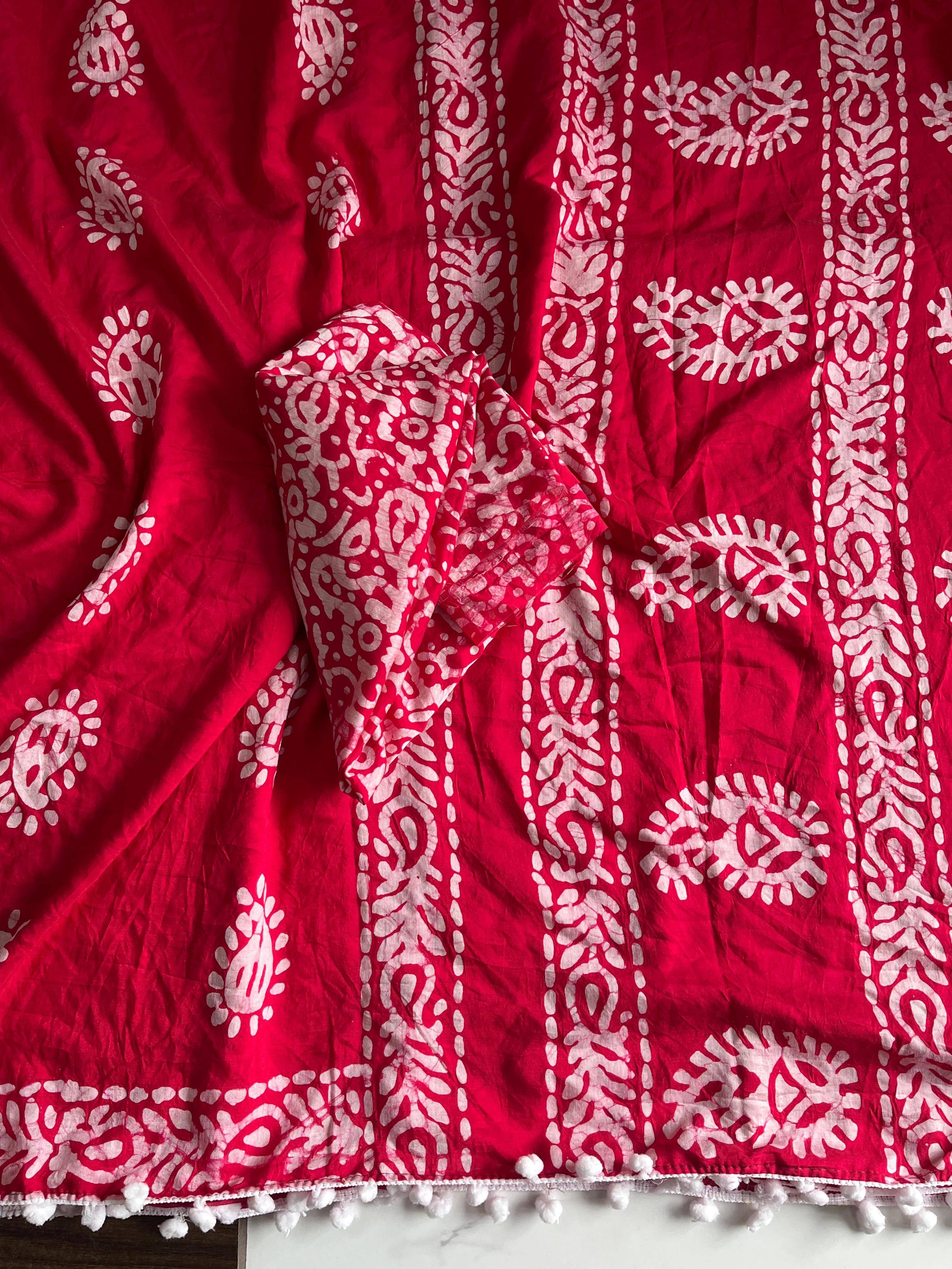 Vt-1010 By Fashid Wholesale Indian Traditional Wear Collection Beautiful Stylish Fancy Colorful Party Wear & Occasional Wear Mal Cotton Sarees At Wholesale Price