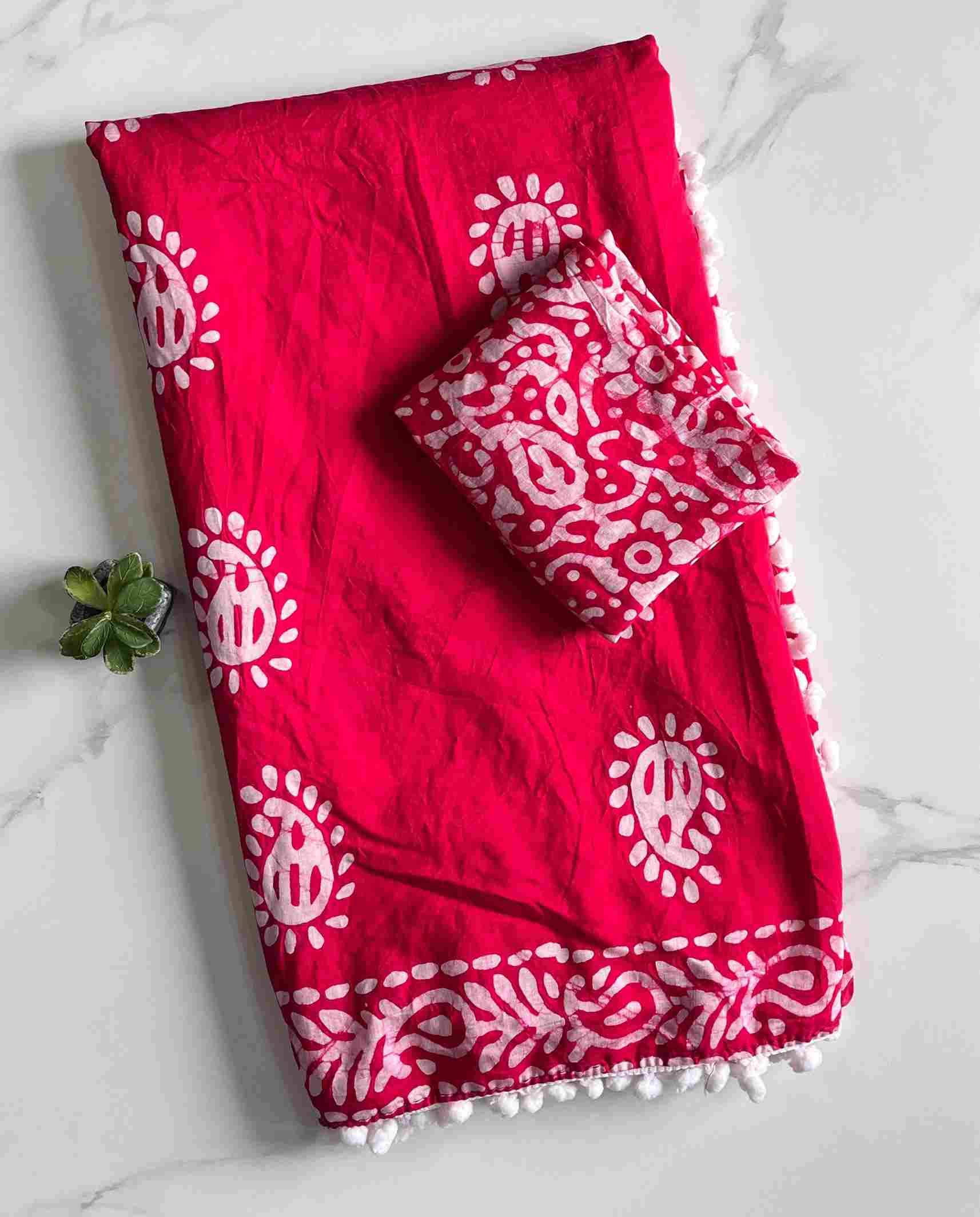 Vt-1010 By Fashid Wholesale Indian Traditional Wear Collection Beautiful Stylish Fancy Colorful Party Wear & Occasional Wear Mal Cotton Sarees At Wholesale Price