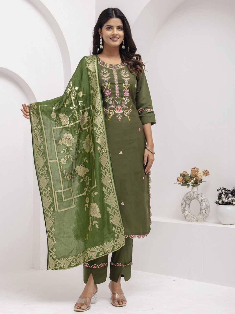 Charmi By PC 01 To 06 Series Beautiful Festive Suits Colorful Stylish Fancy Casual Wear & Ethnic Wear Viscose Silk Dresses At Wholesale Price