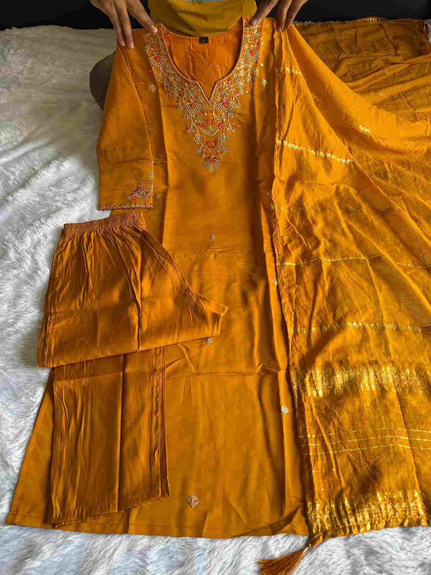 Vtd-18 By Fashid Wholesale Beautiful Festive Suits Colorful Stylish Fancy Casual Wear & Ethnic Wear Roman Silk Dresses At Wholesale Price