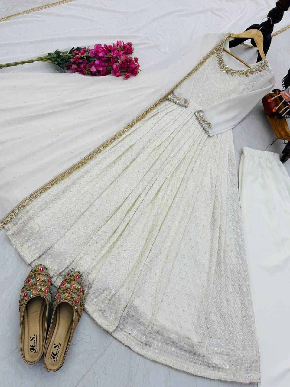 Zd-10100 By Fashid Wholesale Designer Stylish Fancy Colorful Beautiful Party Wear & Ethnic Wear Collection Faux Georgette Gowns At Wholesale Price