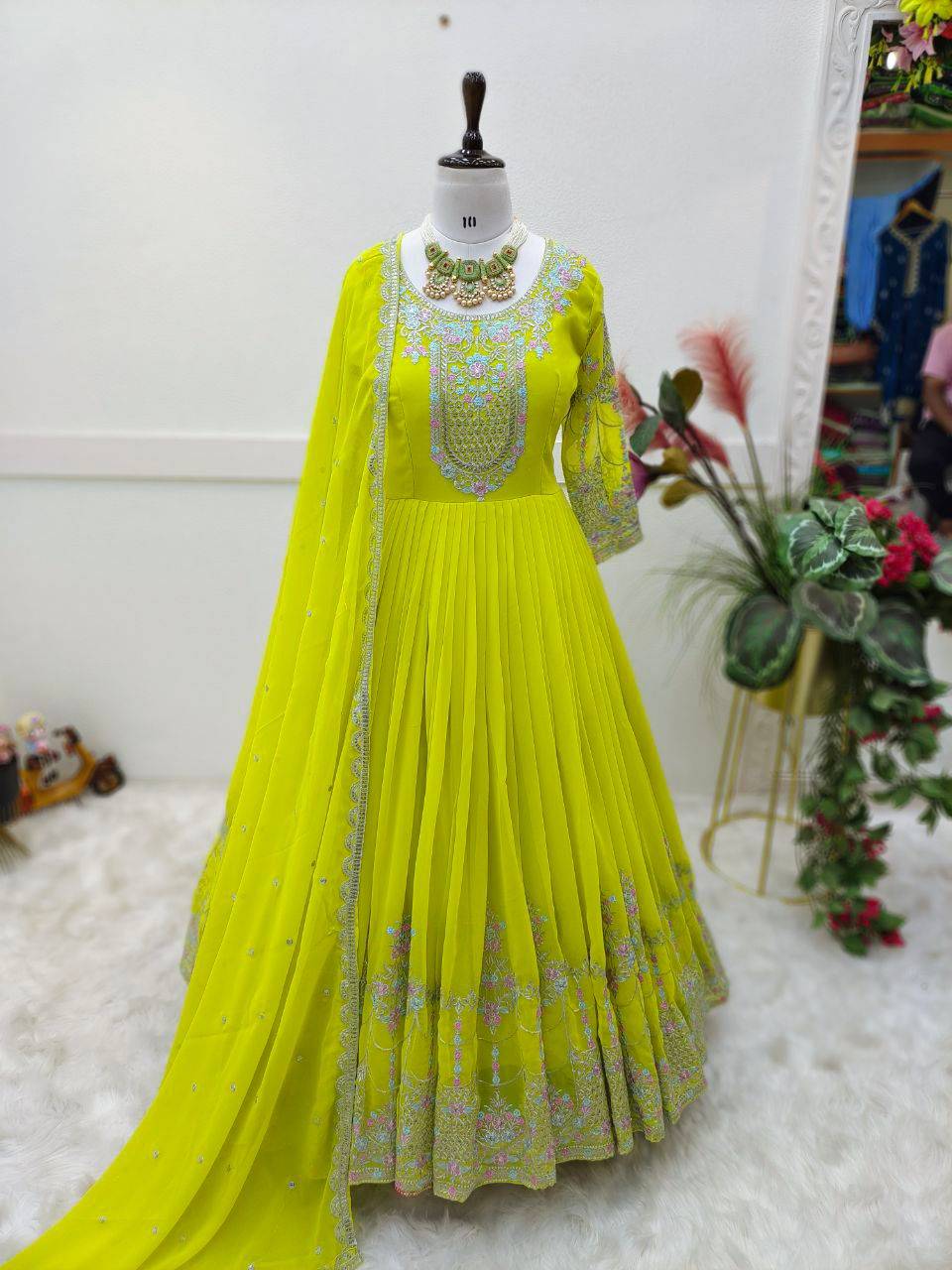 Zd-10095 By Fashid Wholesale Designer Stylish Fancy Colorful Beautiful Party Wear & Ethnic Wear Collection Faux Georgette Gowns At Wholesale Price