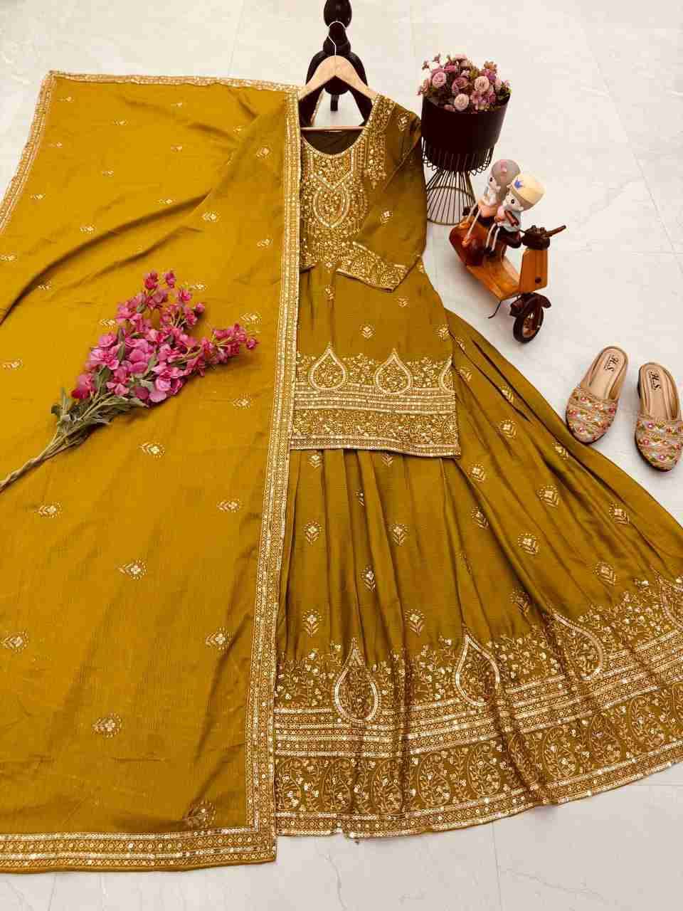 Zd-10005 By Fashid Wholesale 01 To 04 Series Wear Collection Beautiful Stylish Colorful Fancy Party Wear & Occasional Wear Chinnon Silk Lehengas At Wholesale Price