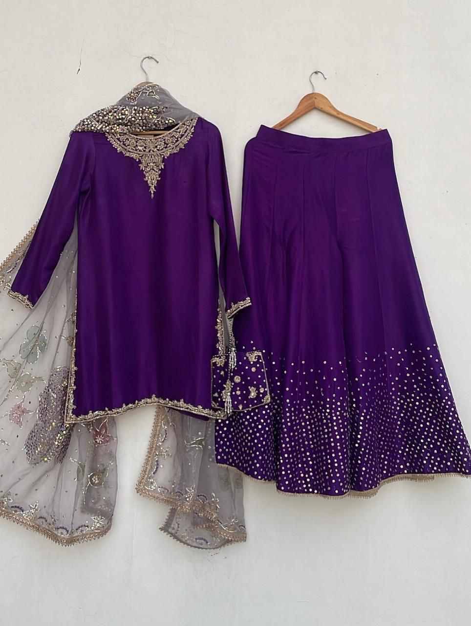 Le-2007 By Fashid Wholesale Beautiful Festive Suits Colorful Stylish Fancy Casual Wear & Ethnic Wear Chinnon Dresses At Wholesale Price