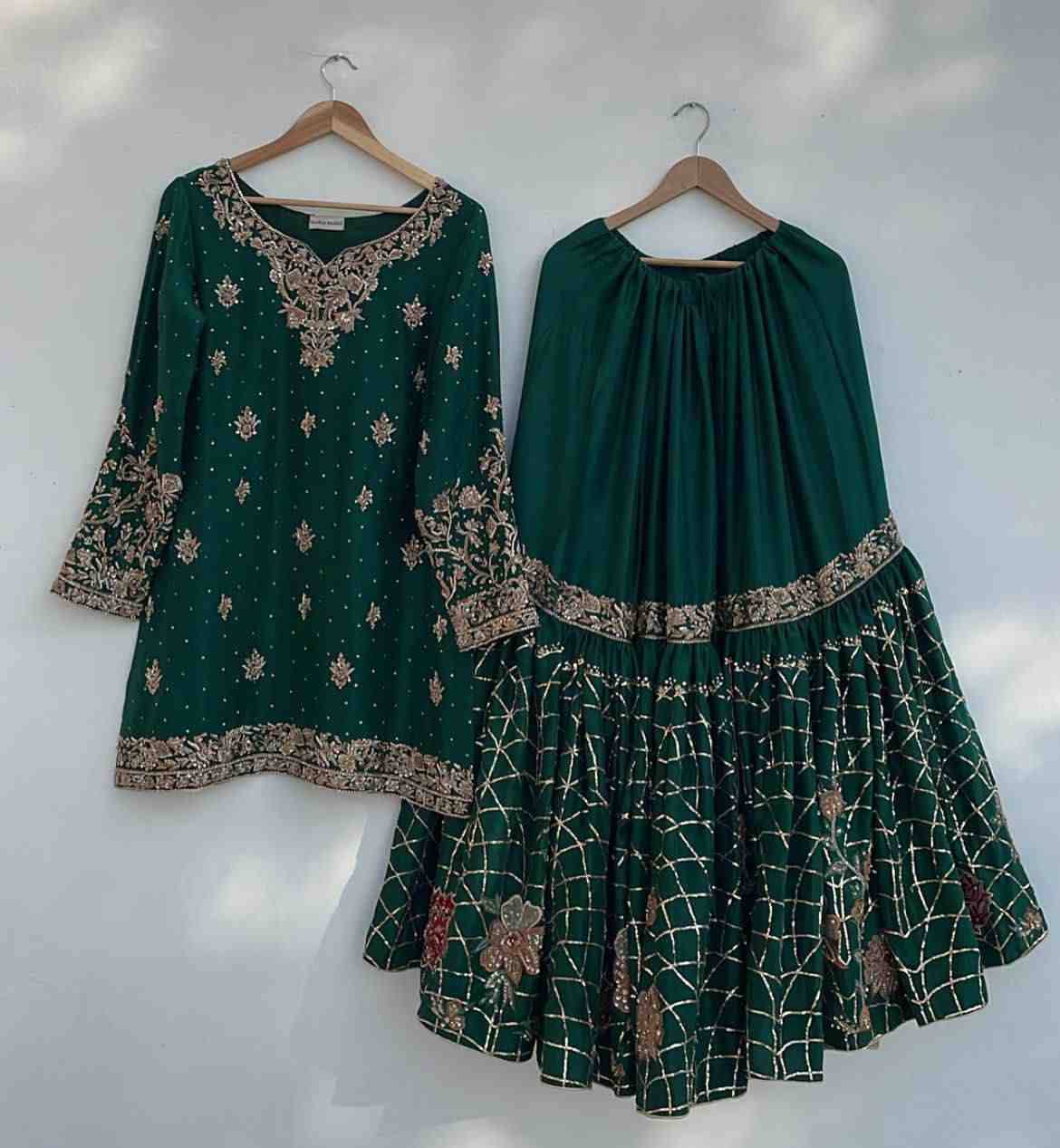 Le-1946 By Fashid Wholesale Beautiful Festive Sharara Suits Colorful Stylish Fancy Casual Wear & Ethnic Wear Chinnon Dresses At Wholesale Price