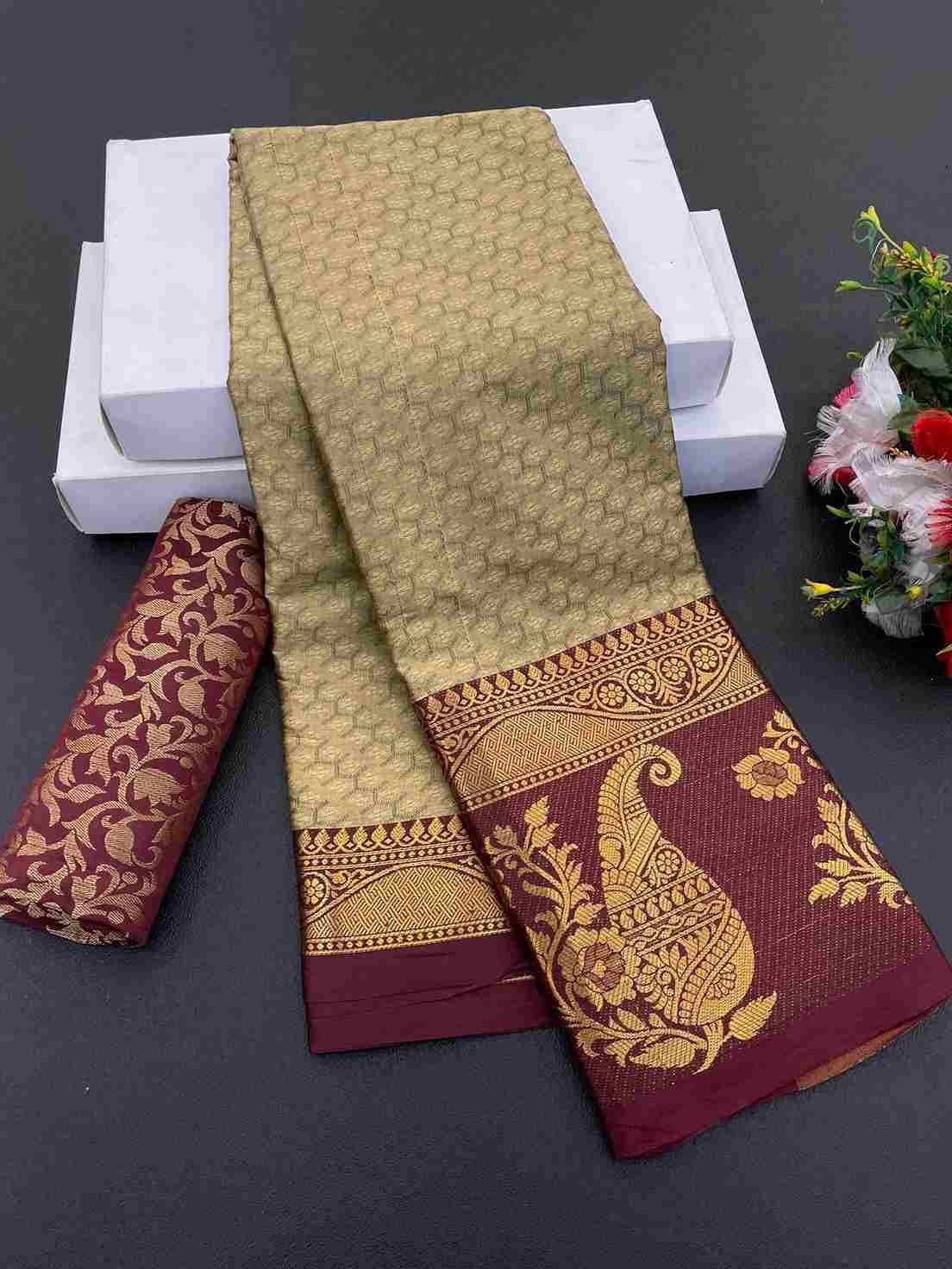 Ab-Kalyani By Fashid Wholesale 01 To 05 Series Indian Traditional Wear Collection Beautiful Stylish Fancy Colorful Party Wear & Occasional Wear Pure Mercerized Cotton Silk Sarees At Wholesale Price