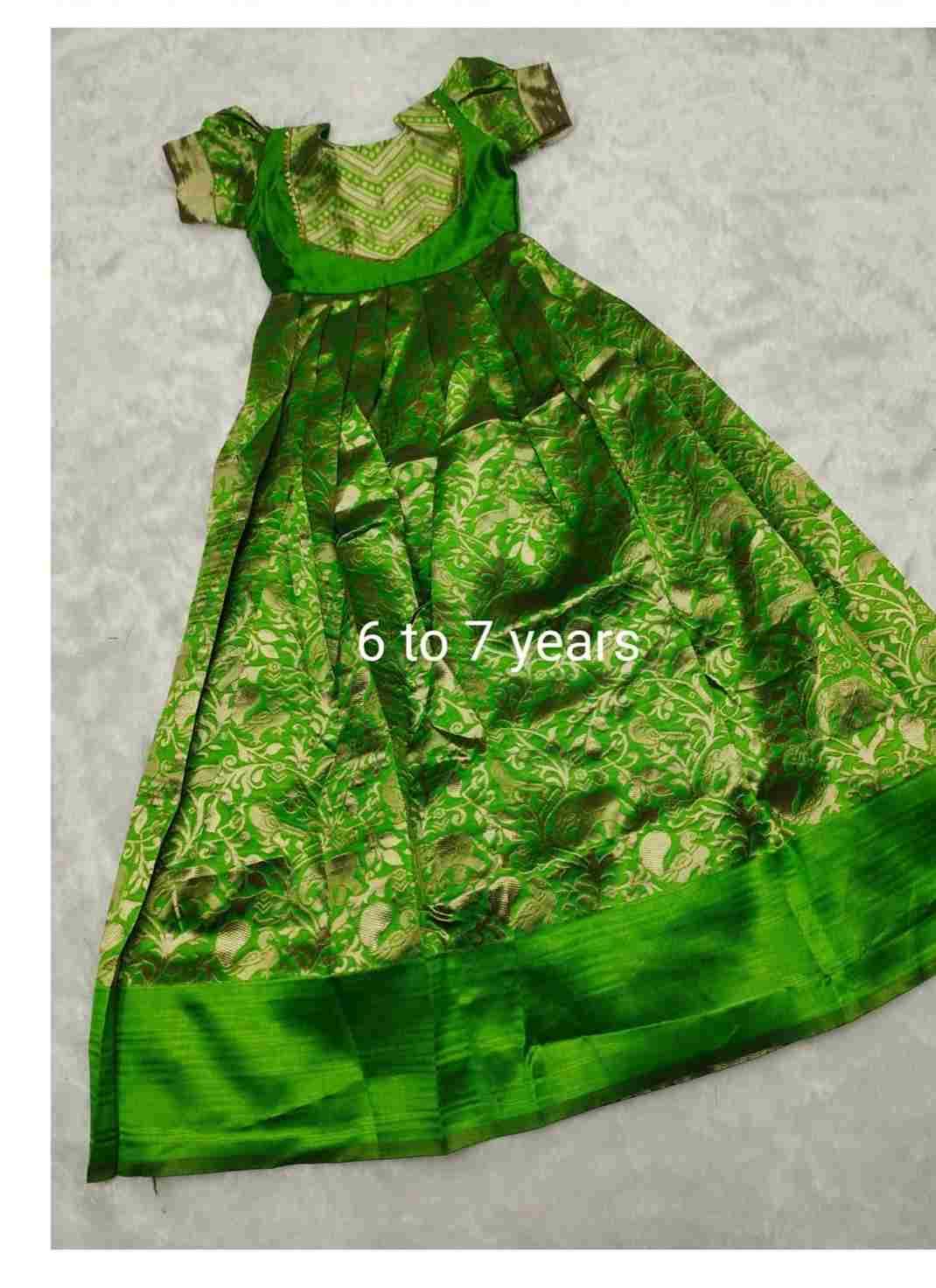 Pv-Kids Gown Vol-15 By Fashid Wholesale 01 To 21 Series Designer Beautiful Collection Occasional Wear & Party Wear Fancy Gowns At Wholesale Price