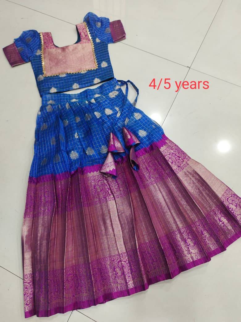 Pv-Kids Gown Vol-15 By Fashid Wholesale 01 To 21 Series Designer Beautiful Collection Occasional Wear & Party Wear Fancy Gowns At Wholesale Price