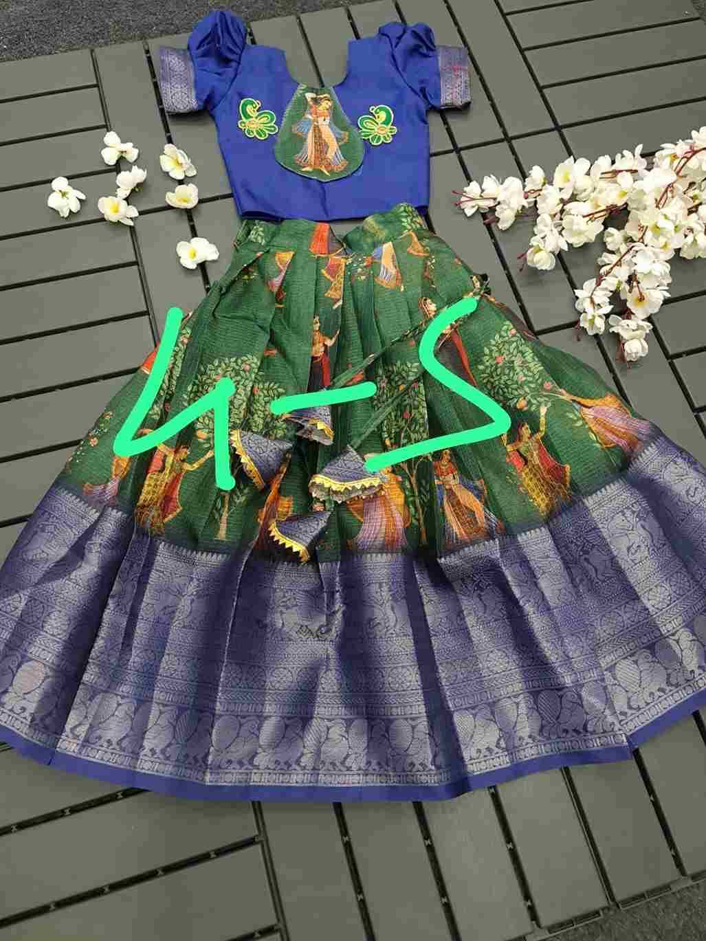 Pv-Kids Gown Vol-15 By Fashid Wholesale 01 To 21 Series Designer Beautiful Collection Occasional Wear & Party Wear Fancy Gowns At Wholesale Price