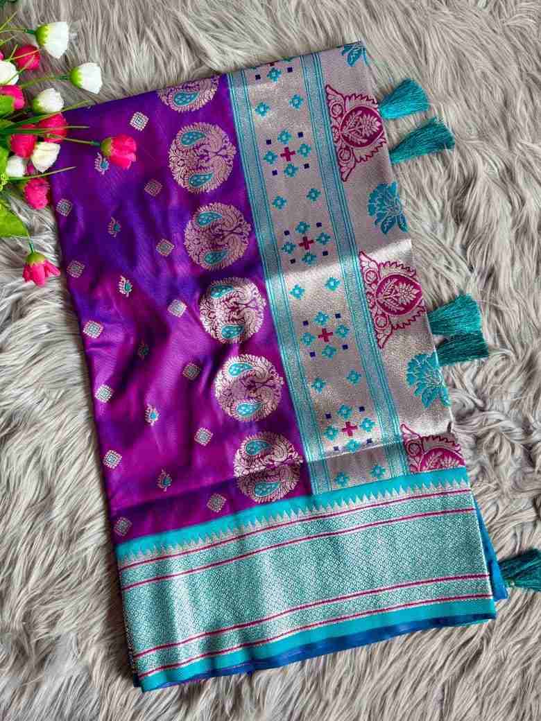 Vv-39 By Fashid Wholesale 01 To 10 Series Indian Traditional Wear Collection Beautiful Stylish Fancy Colorful Party Wear & Occasional Wear Paithani Silk Sarees At Wholesale Price