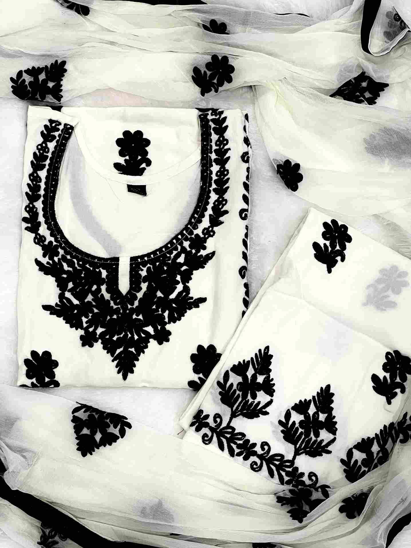 Black Beauty By Kaamiri 01 To 04 Series Designer Stylish Fancy Colorful Beautiful Party Wear & Ethnic Wear Collection Rayon Print Kurtis With Bottom At Wholesale Price