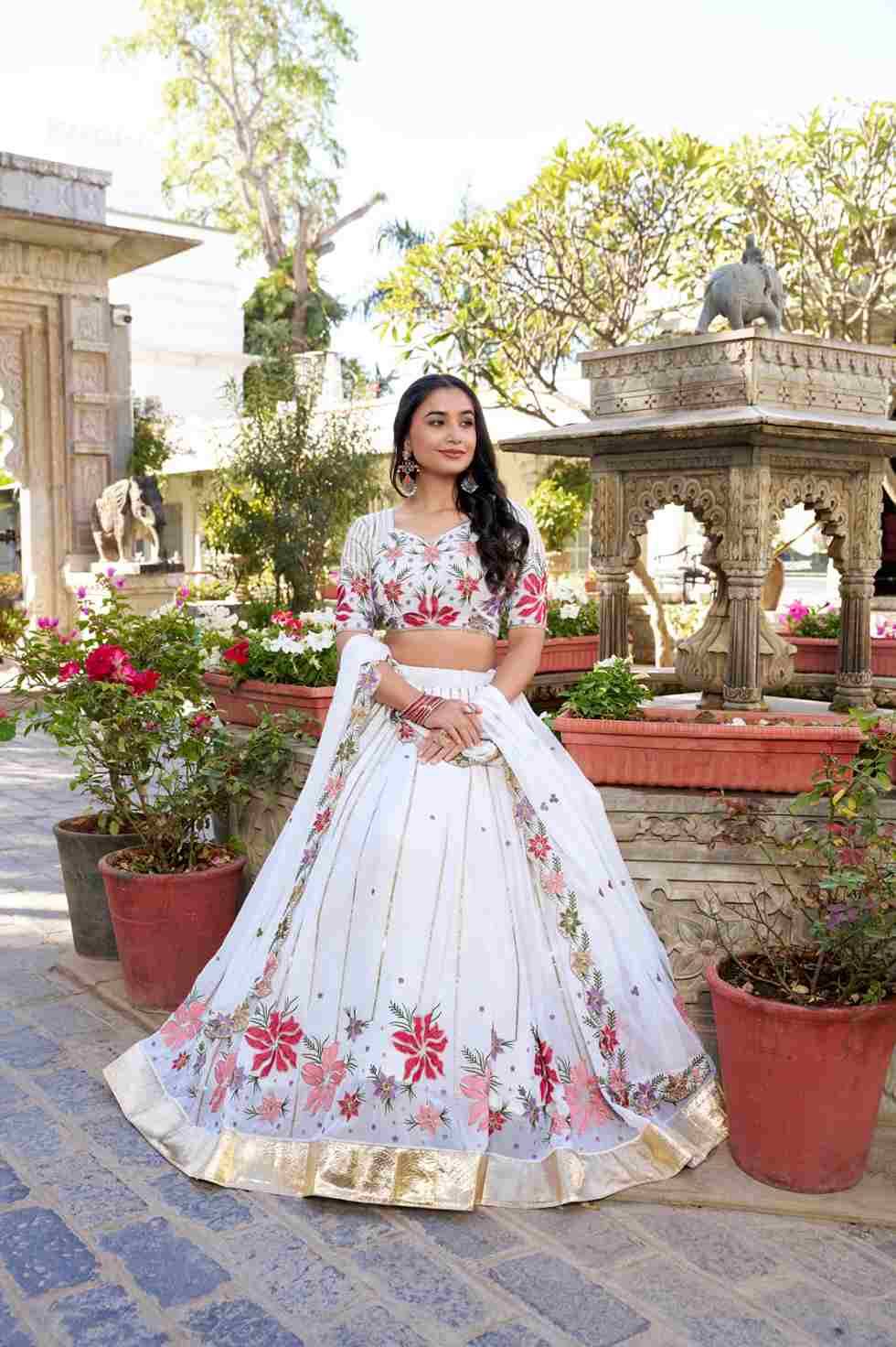 Pc-28 By Fashid Wholesale Series Navratri Wear Collection Beautiful Stylish Colorful Fancy Party Wear & Occasional Wear Georgette Lehengas At Wholesale Price