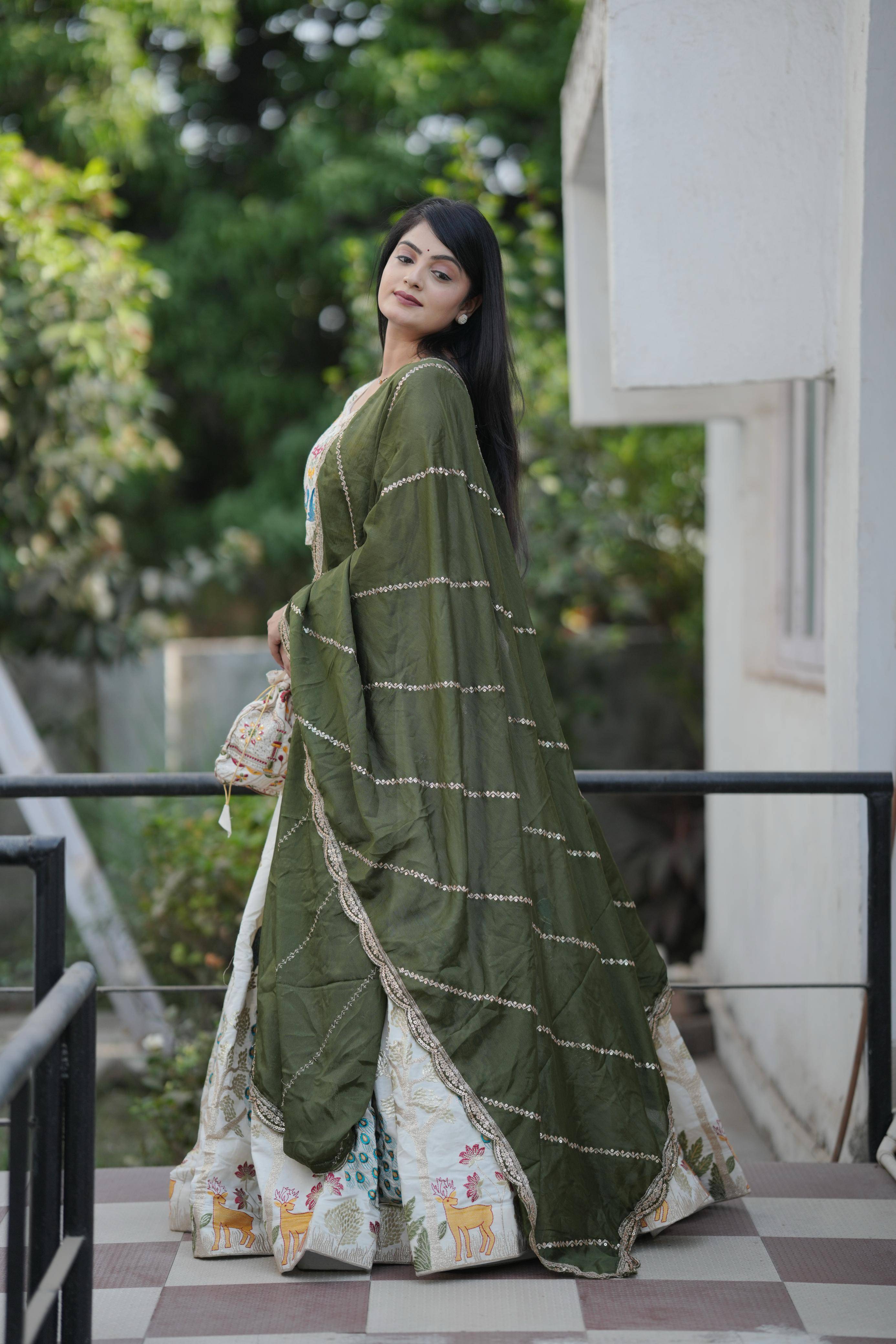 Pc-30 By Fashid Wholesale 01 To 03 Series Wear Collection Beautiful Stylish Colorful Fancy Party Wear & Occasional Wear Pure Chinnon Lehengas At Wholesale Price