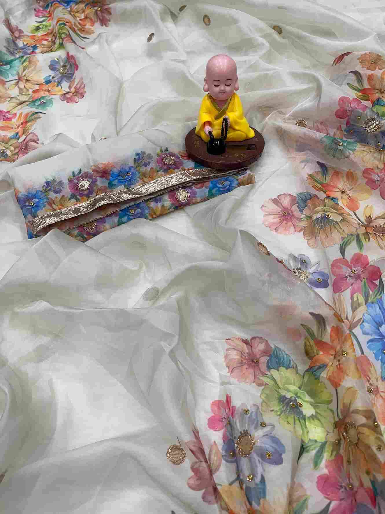 Vs-Mitra By Fashid Wholesale Indian Traditional Wear Collection Beautiful Stylish Fancy Colorful Party Wear & Occasional Wear Soft Tabby Silk Sarees At Wholesale Price