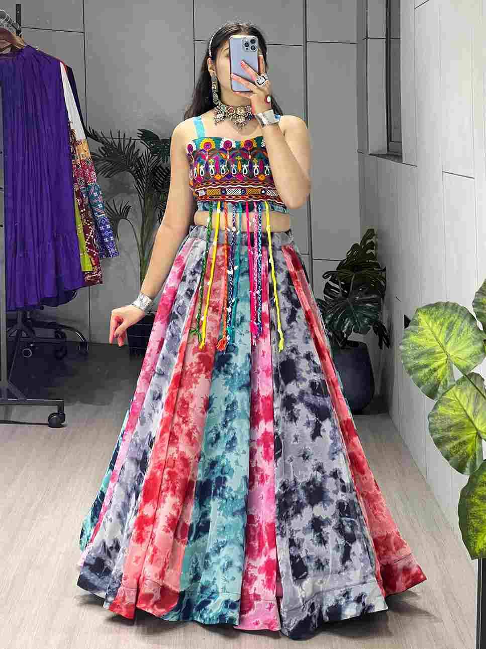 Gr-8077 By Fashid Wholesale Navratri Wear Collection Beautiful Stylish Colorful Fancy Party Wear & Occasional Wear Faux Georgette Lehengas At Wholesale Price